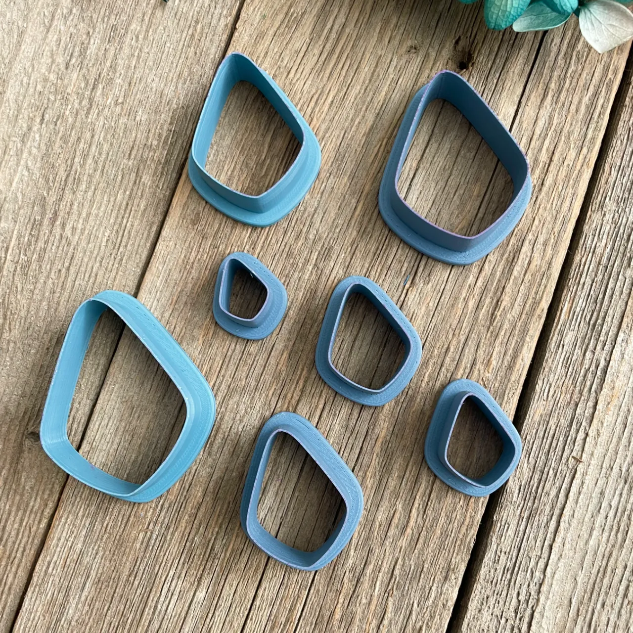 Trapezoid Earring Cutters view 4