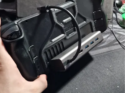 Dock compatible Deckmate
