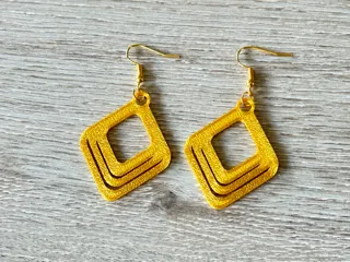 Diamond earring 2.