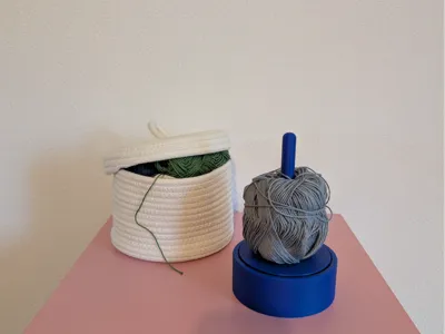 Weighted Yarn Spinner (Ball Bearing + Sand Filled)