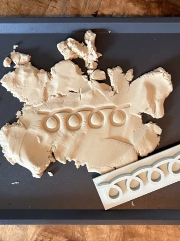 Modelo para impresión 3D: Pre writing exercise stamp for sand or playdough 2 — vista de referencia 2