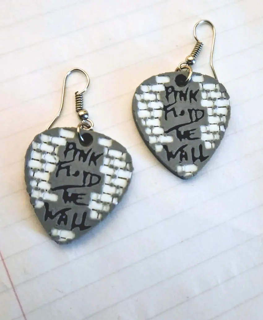 Pink Floyd guitar pick earrings/keychain view 3
