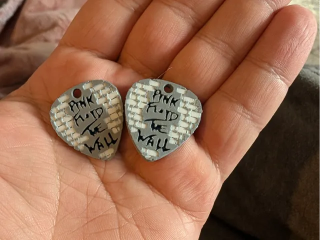 Pink Floyd guitar pick earrings/keychain