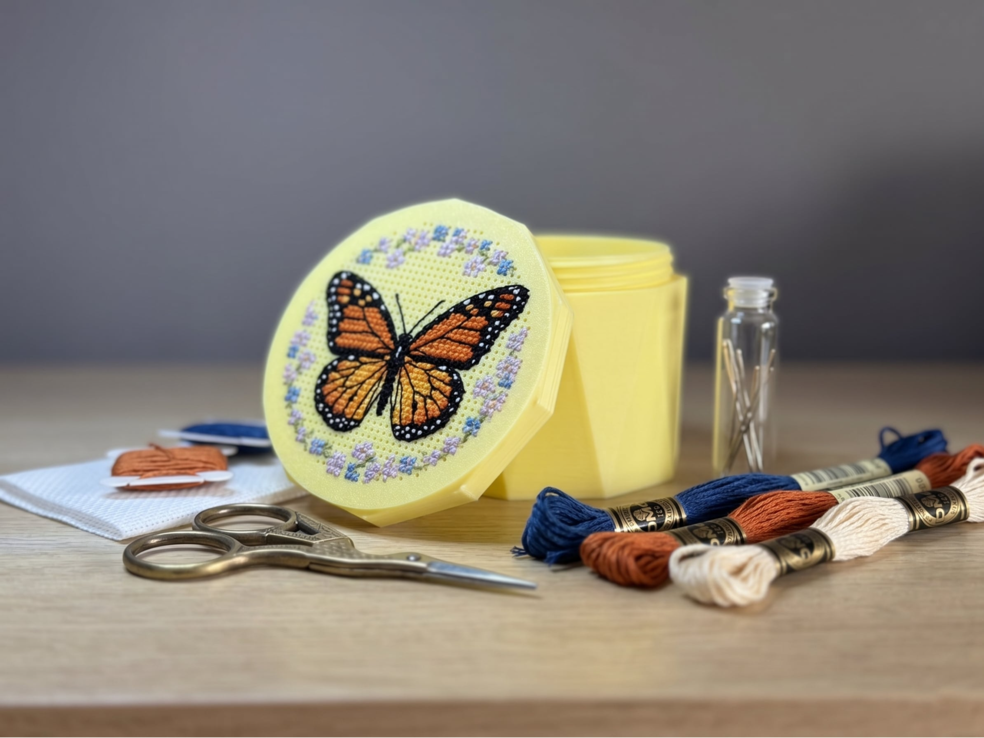 Twisted Cross-Stitch Box | Embroidery Organizer