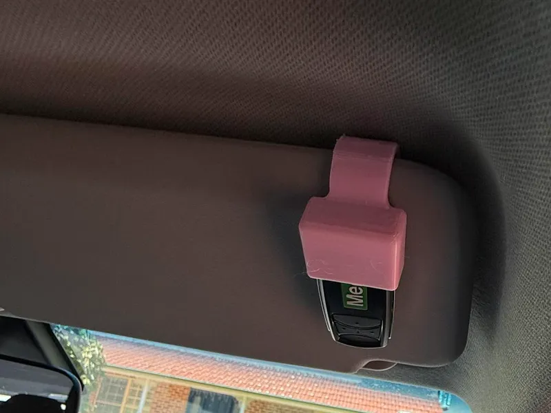 Garage Door key fob sun shade clip v1