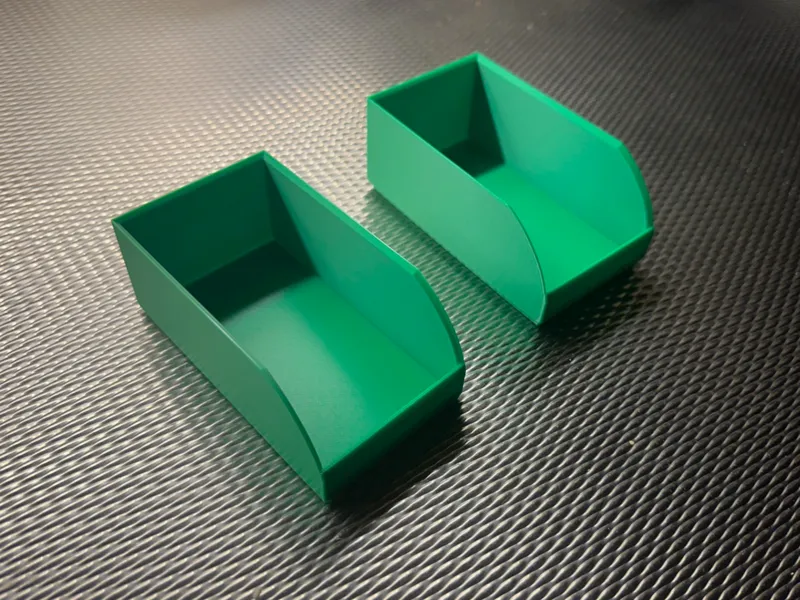 Stackable bin