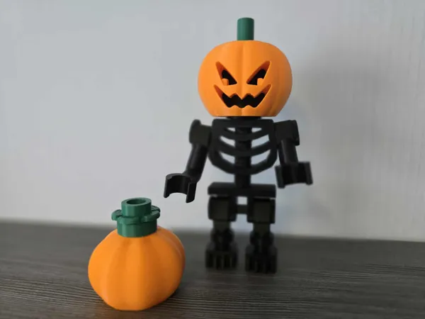 https://makerworld.bblmw.com/makerworld/model/USe118fb105ac8d8/design/2025-10-03_6e1775193ec8c8.jpg