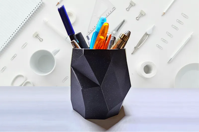 Pen Pencil holder low poly for home or office
