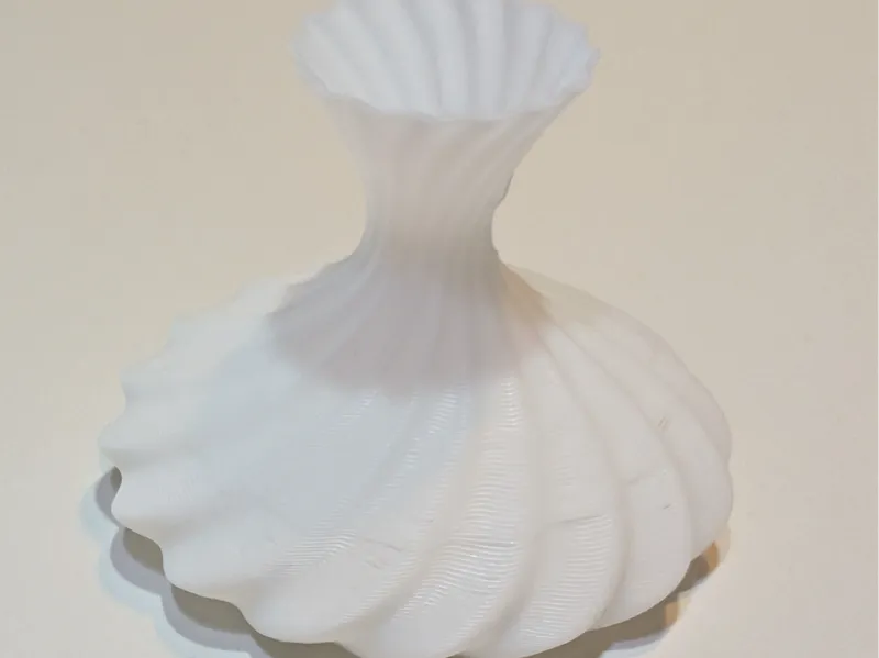 DECANTER ONDULATO A TWIST