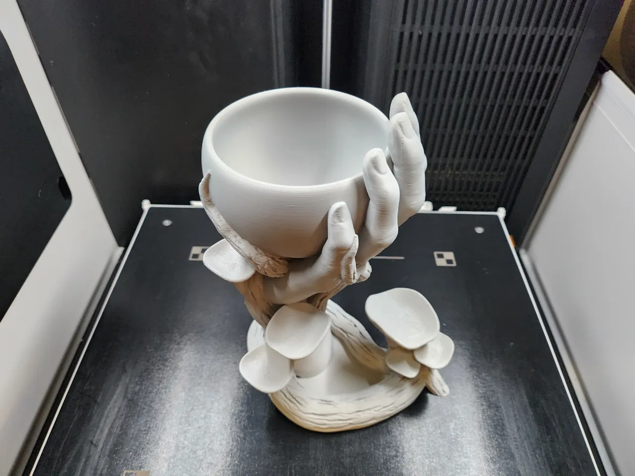 Mushroom hand vase view 4