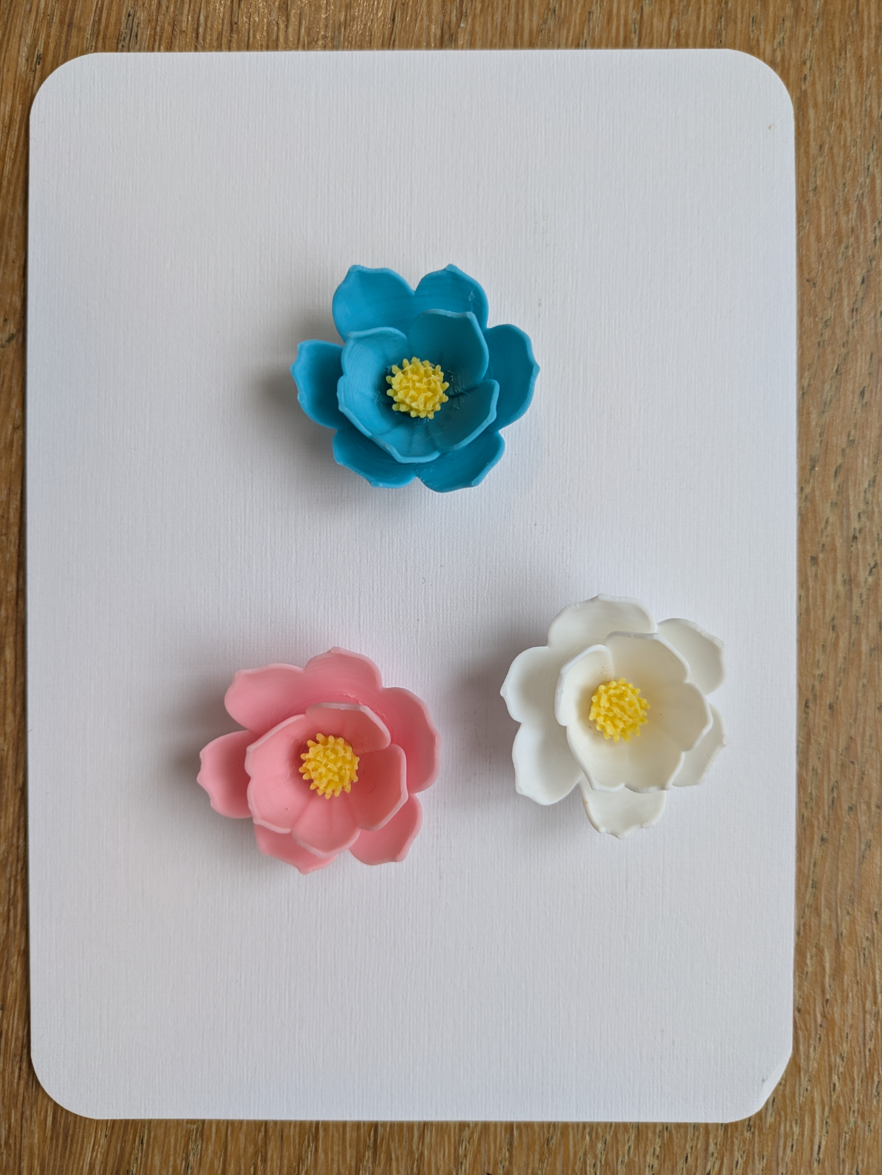 Miniatura 2 do modelo 3D Multi-part Flower Fridge Magnet