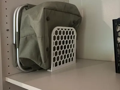 Cabinet/Shelf Divider