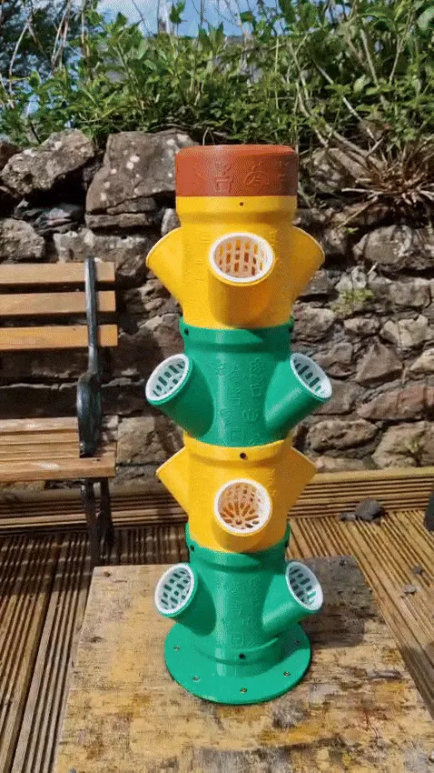 Modular Hydroponics Tower V2 view 4