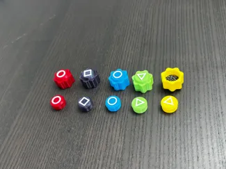 Squid Game Gonggi + screwed Cap 