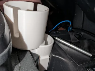 Gen 1 Nissan Leaf Expanded 64oz Cupholder