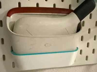 Skadis Holder for OXO Good Grips compact Dust Pan