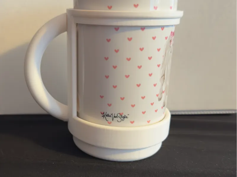 Broken coffee mug holder