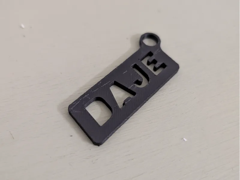 DAJE - A styled keychain from Rome