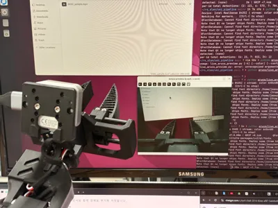 soarm parallel gripper camera holder