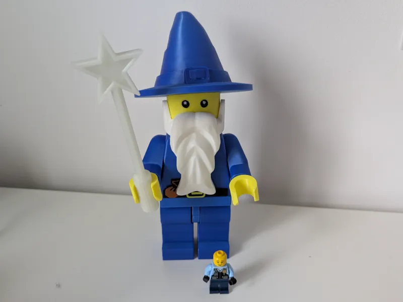 Blue wizard Legos brick style (optimized)