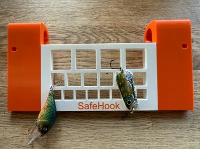 SafeHook – Snap-on Safety Rack for Fishing Hooks 