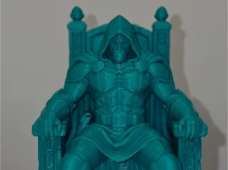 Dr. Doom on Throne - Latverian Ruler (130mm)