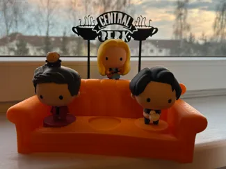 Friends McDoanald's Stand