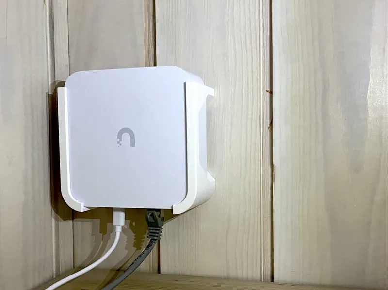 Unifi Express 7 wall / ceiling mount