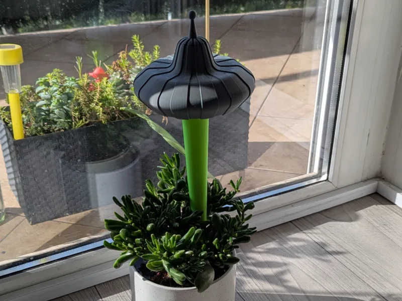 Plant Watering UFO