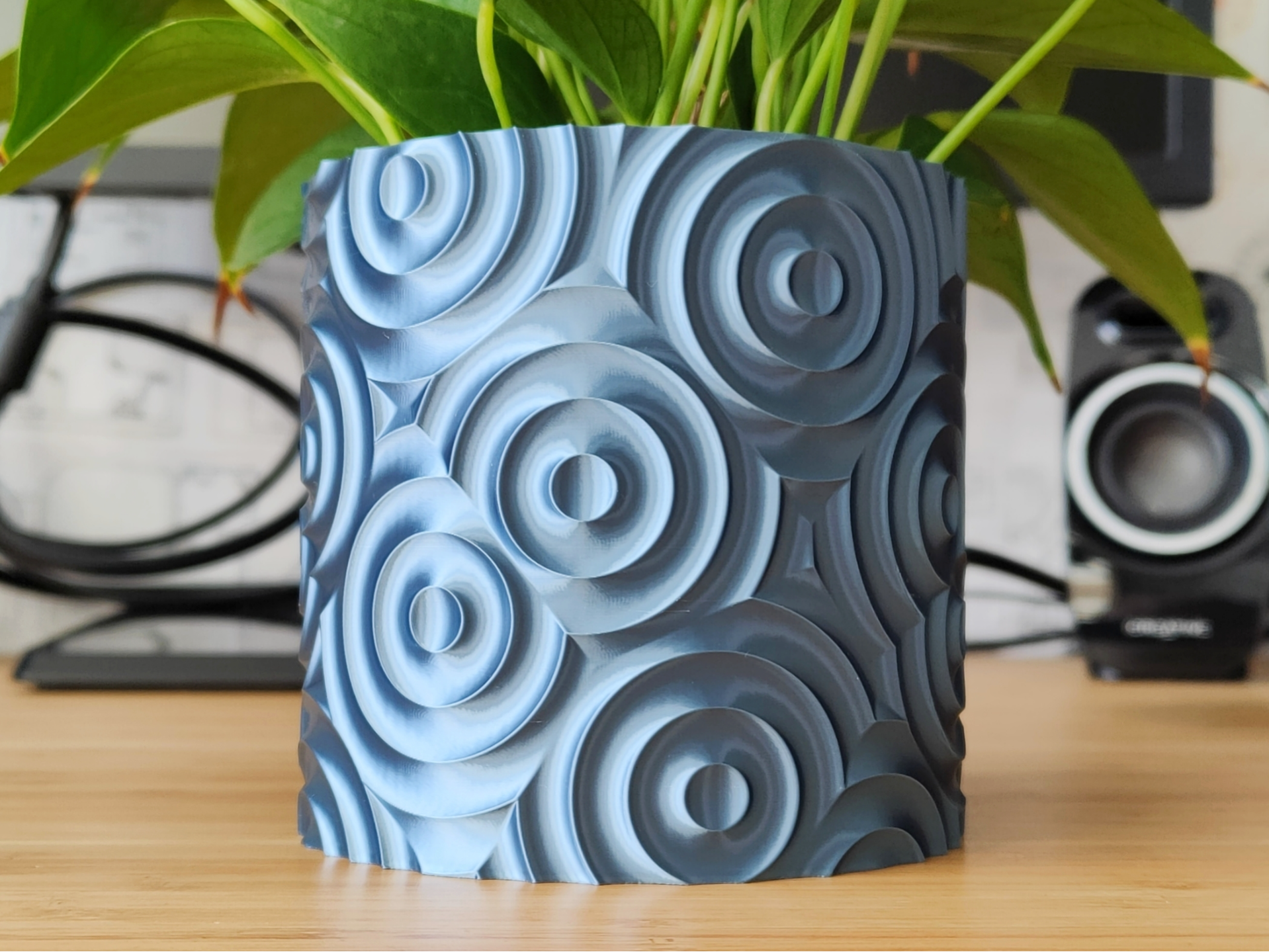 Ripple Plant pot Decor Planter - Vase mode design