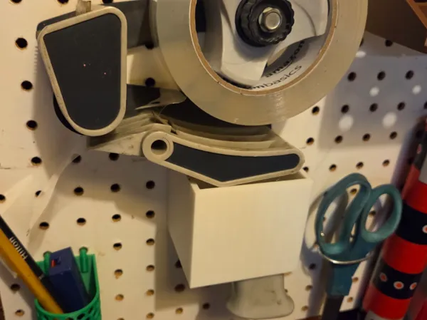 https://makerworld.bblmw.com/makerworld/model/USe18239e7182076/design/2026-01-14_517c14d12daf08.jpg