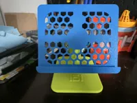 0.6mm nozzle, 0.3mm layer, 5 walls, 25% infill