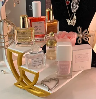 Rack for perfume samples