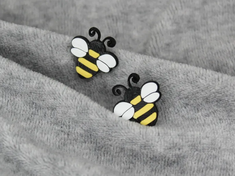 cutesy bumblebee stud earrings great jewelry gift