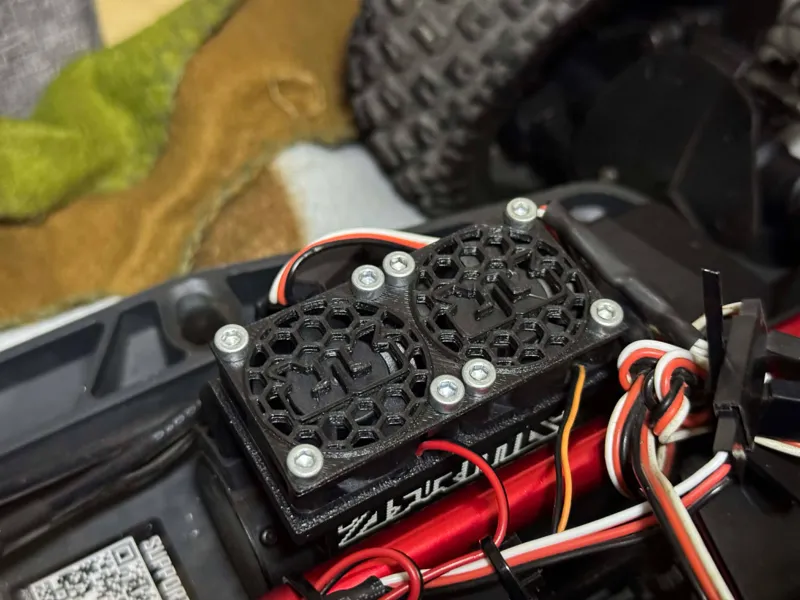 Arrma Mojave/Kraton 30mm dual fan adapter + cover