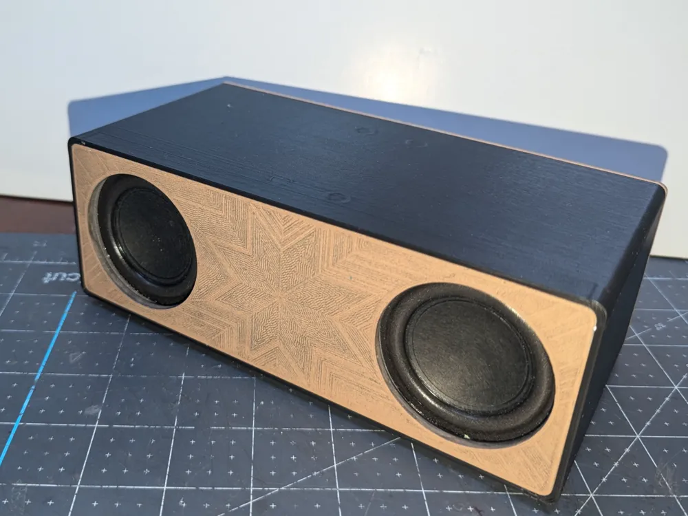 Small Speaker Box by user_330038874 MakerWorld