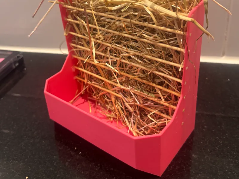 Hay feeder Guinea Pig / Rabbit 