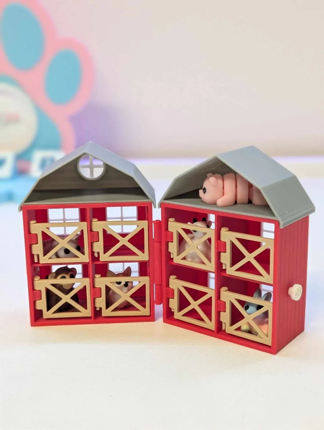 Mini Barn – 3D Printed Storage for Tiny Animals view 2