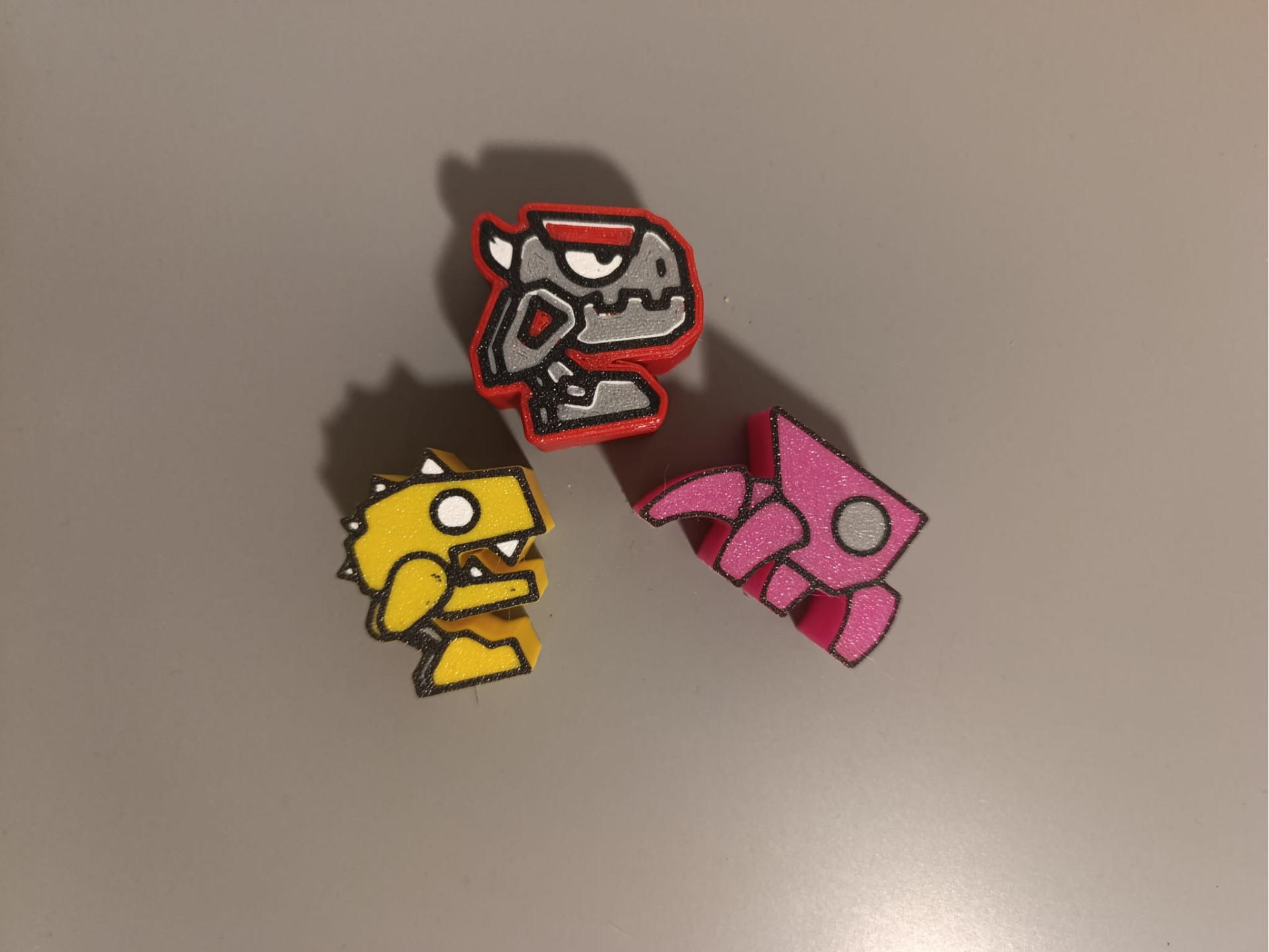 3 new geometry dash cubes! robots and spider 