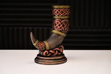 Letrero o emblema decorativo: Viking Drinking Horn Methorn — vista de referencia 5
