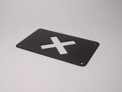 SLEEK STRAT BACKPLATE - CROSS HOLE