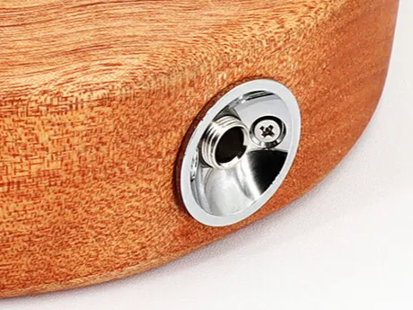 Guitar plug plate