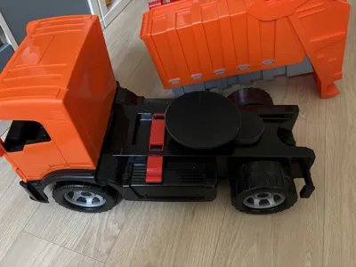 Lena Giga Truck Seat