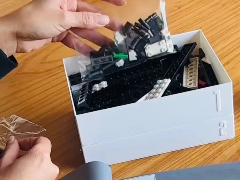 BRICK BOX 