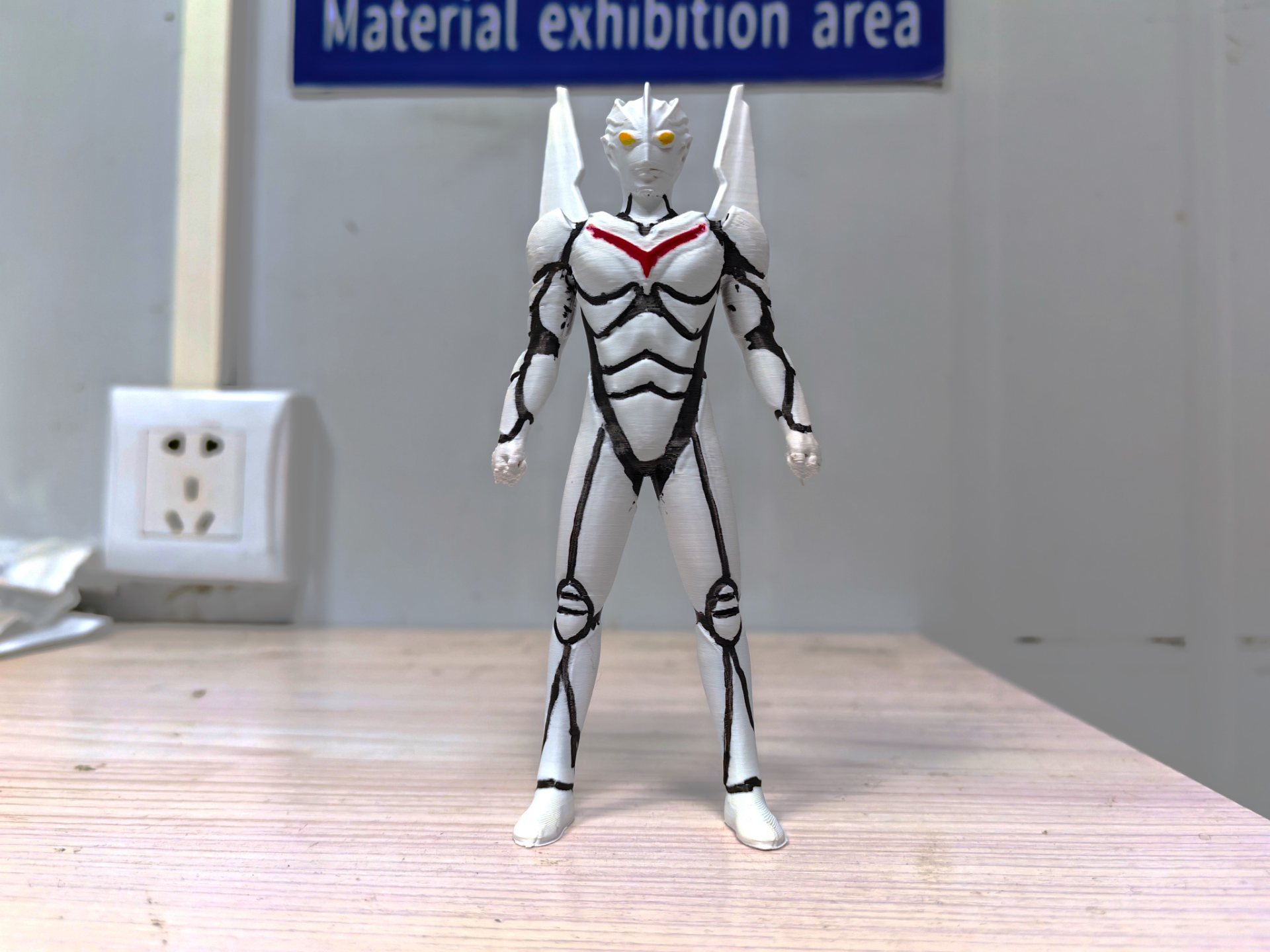 ギャンゴ　ノアの神 Noah Ultraman, one of the mysterious four Ultras, detailed