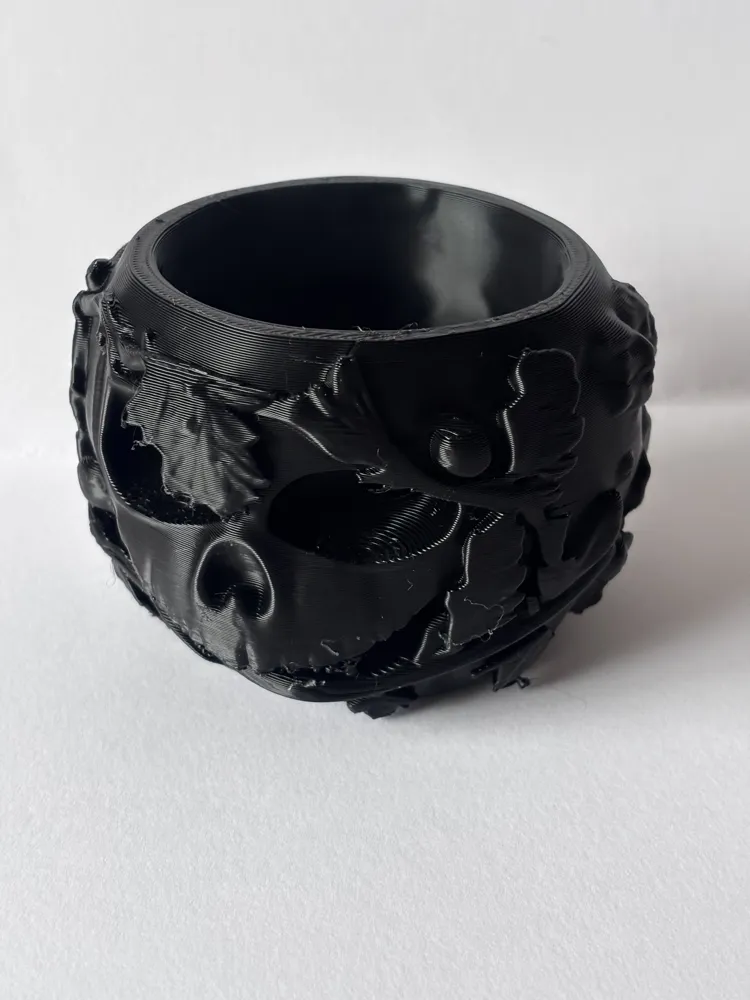 Halloween skull candy bowl by Marlborke MakerWorld: Download Free 3D Models