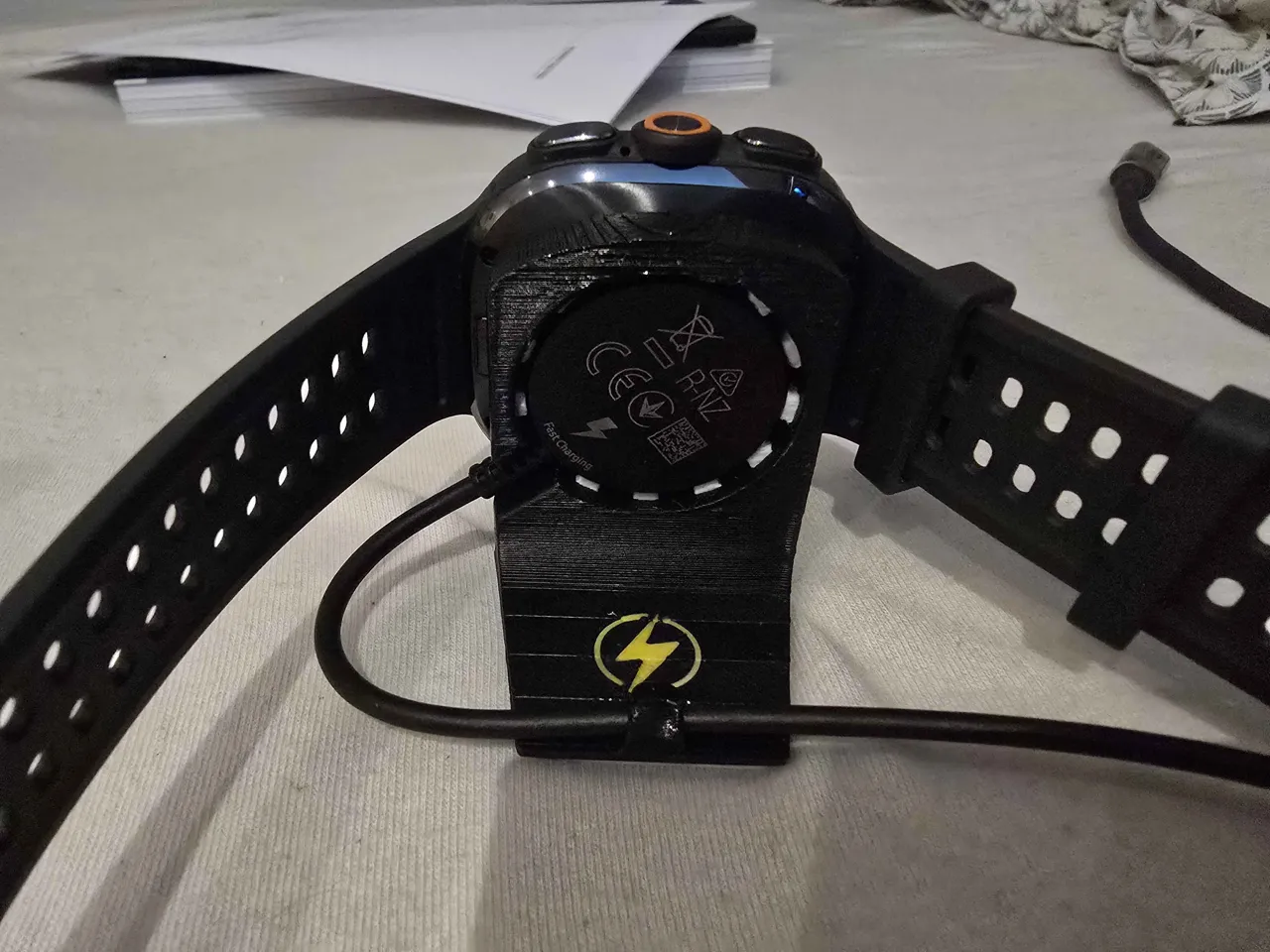 Samsung Galaxy Watch Ultra2 (47mm) Charging Stand view 4