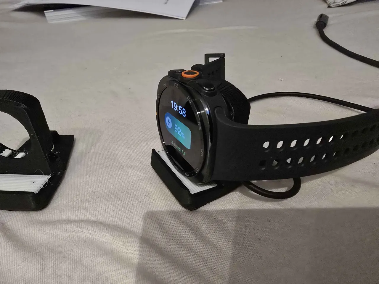 Samsung Galaxy Watch Ultra2 (47mm) Charging Stand view 3