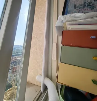 移窗排风孔挡板