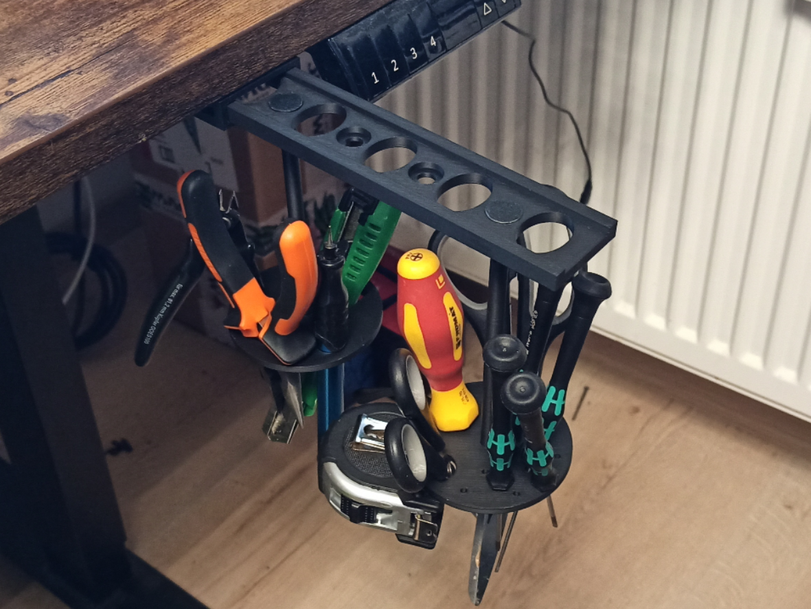 Werkzeughalterung Tisch // Einfahrbar + Modular